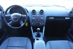 Audi A3 Sportback 1.6 FSI Attraction NAP CRUISE CLIMA LMV '0, Auto's, Voorwielaandrijving, 65 €/maand, Gebruikt, Zwart