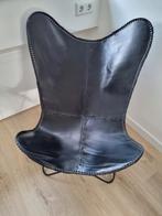 Zwarte Lederen Vlinderstoel, Ophalen