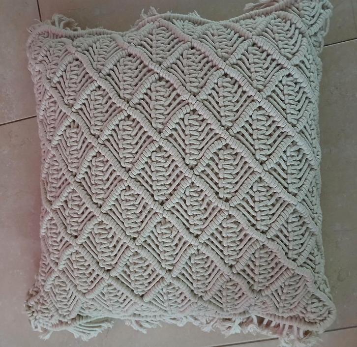 By - Boo sierkussenhoes type "Chief" 50 x 50 cm, Huis en Inrichting, Woonaccessoires | Kussens, Zo goed als nieuw, Vierkant, Ophalen of Verzenden