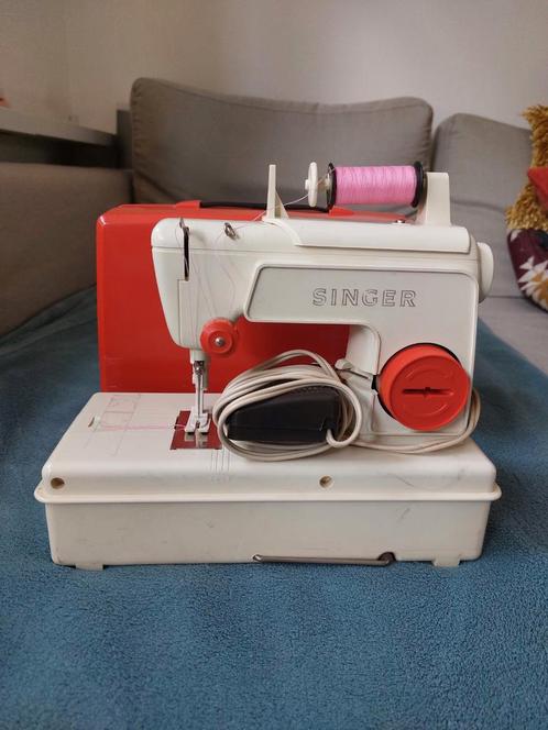 Singer Kindernaaimachine Vintage, Hobby en Vrije tijd, Naaimachines en Toebehoren, Gebruikt, Naaimachine, Singer, Ophalen