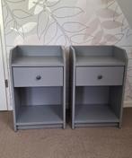 2 Ikea Hauga Nachtkastjes - Grijs, Ophalen, Minder dan 45 cm, 55 tot 70 cm, Zo goed als nieuw