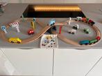 Houten Treinbaan met Voertuigen en Accessoires, Ophalen of Verzenden, Zo goed als nieuw