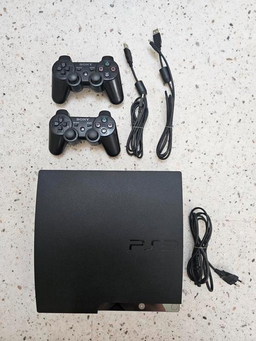Playstation 3 incl. 2 controllers, Spelcomputers en Games, Spelcomputers | Sony PlayStation 3, Gebruikt, Slim, Met 2 controllers