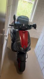 !GEZOCHT! M08 125/172/180cc dd lc blok, Fietsen en Brommers, Scooters | Piaggio, Tweetakt, Overige modellen, Maximaal 45 km/u