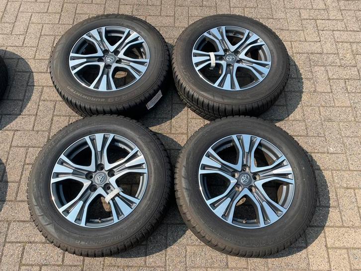 Toyota RAV4 2016-2019 Velgen Winterbanden 17 inch TPMS, Auto-onderdelen, Banden en Velgen, Banden en Velgen, Winterbanden, 17 inch