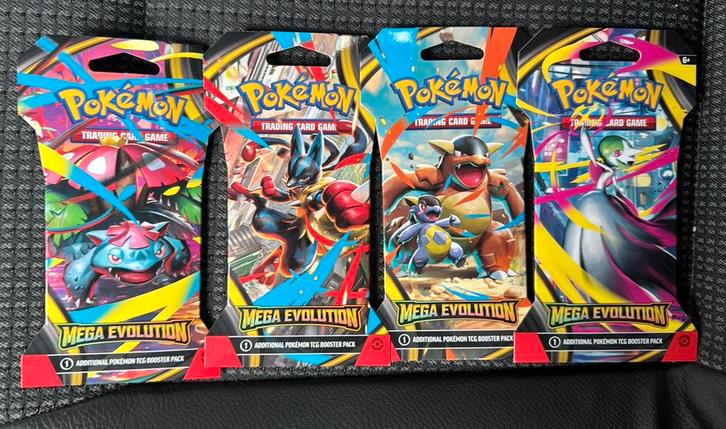 Pokémon Mega Evolution, Hobby en Vrije tijd, Verzamelkaartspellen | Pokémon, Zo goed als nieuw, Boosterbox, Ophalen of Verzenden