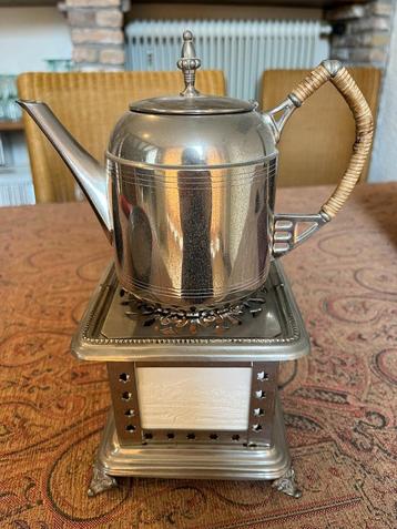 Daalderop thee/koffiepot beschikbaar voor biedingen