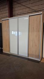Schuifdeurkast met veel opbergruimte, Huis en Inrichting, Kasten | Kledingkasten, Ophalen, Gebruikt, 200 cm of meer, 200 cm of meer