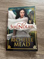 Soundless - Richelle Mead - Fantasy, Boeken, Fantasy, Ophalen of Verzenden, Gelezen