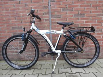 Zeer mooie Batavus Snake 24 inch. wit-blauw beschikbaar voor biedingen