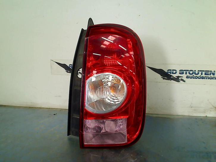 Achterlicht Rechts Dacia Duster (HS) 2011 265500033r, Auto-onderdelen, Verlichting, Dacia, Gebruikt