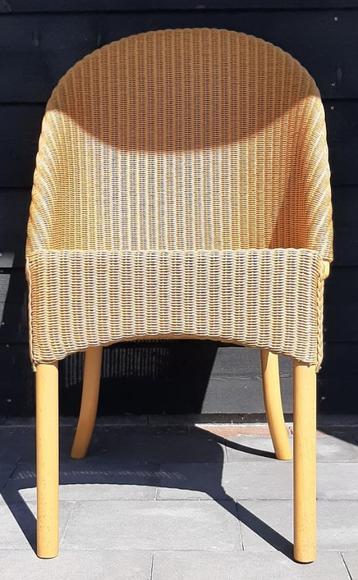 Lloyd loom stoelen 4 stuks beschikbaar voor biedingen