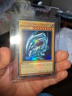 Blue-Eyes White Dragon CT13 Ultra Rare NM, Hobby en Vrije tijd, Verzamelkaartspellen | Yu-gi-Oh!, Ophalen of Verzenden, Zo goed als nieuw