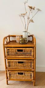 Vintage rotan ladenkastje, Huis en Inrichting, Kasten | Ladekasten, Ophalen, Minder dan 50 cm, Zo goed als nieuw, 3 of 4 laden