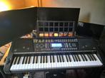 Prachtige begginner keyboard compleet met zit bankje, Muziek en Instrumenten, Keyboards, Ophalen of Verzenden, Zo goed als nieuw