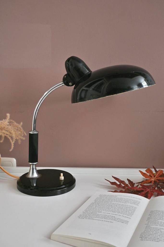 Escolux Tafellamp Bauhaus stijl jaren 50, Huis en Inrichting, Lampen | Tafellampen, Gebruikt, Minder dan 50 cm, Metaal, Ophalen of Verzenden