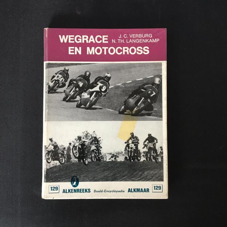 Wegrace en motocross, Boeken, Motoren, Gelezen, Algemeen, Ophalen of Verzenden