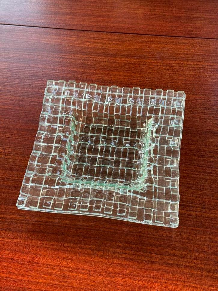 Glazen schaaltje met chequer geblokt design handgemaakt glas, Antiek en Kunst, Antiek | Glas en Kristal, Ophalen of Verzenden