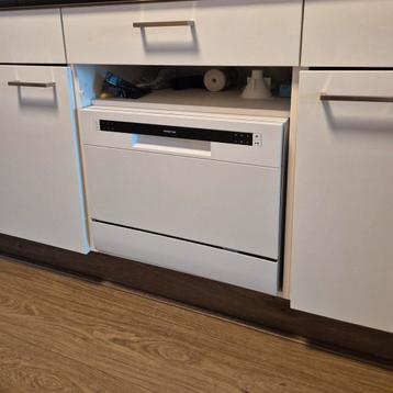 
Inventum VVW5520 mini vaatwasser -6 couverts -44 cm hoog- beschikbaar voor biedingen