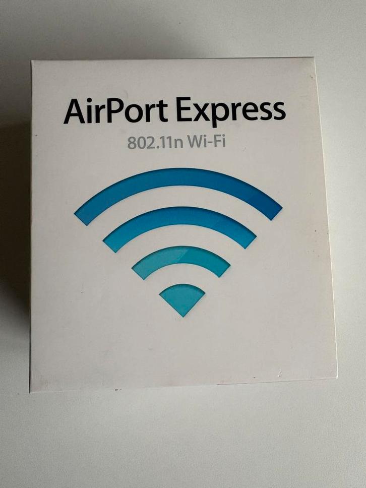 Apple AirPort Express (A1264) – met originele doos en CD, Computers en Software, WiFi-versterkers, Gebruikt, Ophalen of Verzenden