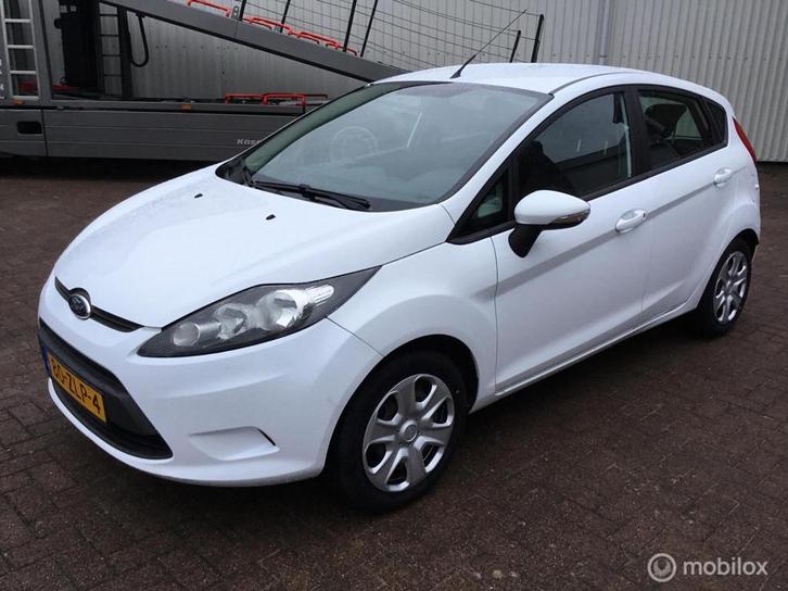 Ford Fiesta 4 cil 1.25 apk jan 2027 4 NW Banden inc beurt, Auto's, Ford, Bedrijf, Te koop, Fiësta, ABS, Airbags, Airconditioning
