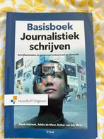 Addie de Moor - Basisboek journalistiek schrijven, Boeken, Ophalen of Verzenden, Zo goed als nieuw, HBO, Addie de Moor; Henk Asbreuk; Esther van der Meer