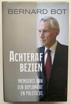 Bernard Bot – Achteraf bezien, Ophalen of Verzenden, Zo goed als nieuw, Politiek en Staatkunde, Wereld