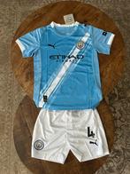 Manchester city tenue kids 134/140 nieuw met kaartje, Verzenden, Nieuw, Jongen of Meisje, Setje