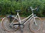Magneet record damesfiets, Fietsen en Brommers, Fietsen | Dames | Damesfietsen, Gebruikt, Versnellingen, 56 cm of meer, Ophalen