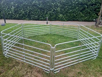 Te koop: nieuwe vanghekken beschikbaar voor biedingen