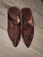 Marokkaanse leren pantoffels (nieuw) (43). Nooit gedragen., Kleding | Heren, Ophalen of Verzenden, Nieuw, Bruin, Pantoffels of Sloffen