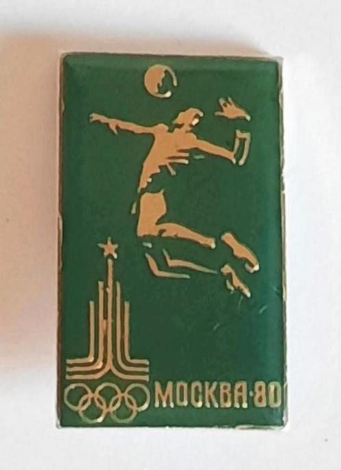 Vintage USSR Olympische Spelen Volleybal broche 1980, Verzamelen, Speldjes, Pins en Buttons, Gebruikt, Speldje of Pin, Sport, Ophalen of Verzenden