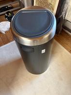 Brabantia prullenbak in keurige staat en schoon, Huis en Inrichting, Woonaccessoires | Prullenbakken, Ophalen, 40 liter of meer