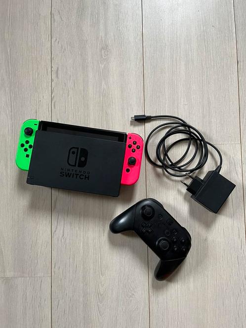 Nintendo switch v2 + Pro controller compleet, Spelcomputers en Games, Spelcomputers | Nintendo Switch, Gebruikt, Switch 2019 Upgrade