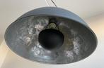 Industriële hanglamp met zilveren binnenzijde, Z.G.A.N., Ophalen, Zo goed als nieuw, 50 tot 75 cm