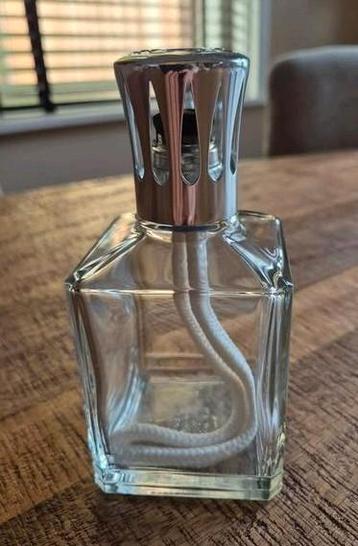 Lampe Berger geurbrander beschikbaar voor biedingen