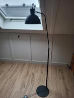 Black floor lamp, Huis en Inrichting, Lampen | Vloerlampen, Ophalen, Zo goed als nieuw, 100 tot 150 cm