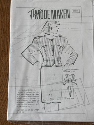 828/2 Patronen, kokerrok met jasje Vintage jaren 80 beschikbaar voor biedingen