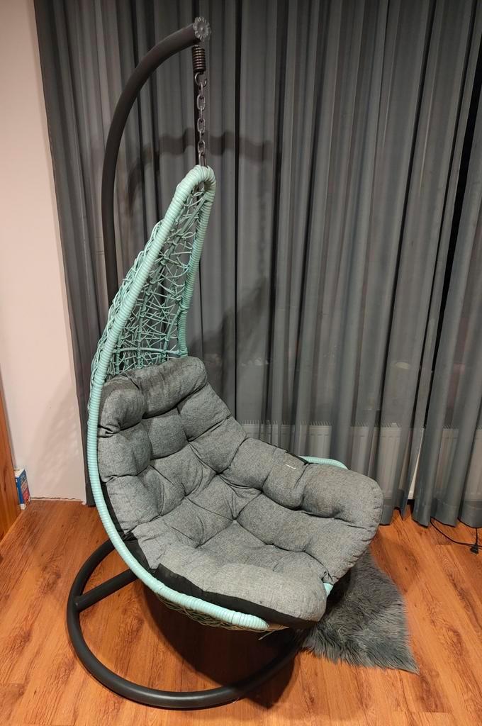 Hangstoel met kussen ei-vorm, Tuin en Terras, Tuinstoelen, Rotan, Ophalen