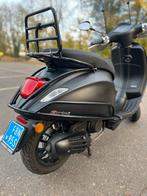 Vespa Sprint Notte - Zwart, Fietsen en Brommers, Scooters | Vespa, Ophalen, Overige modellen, Zo goed als nieuw, Benzine
