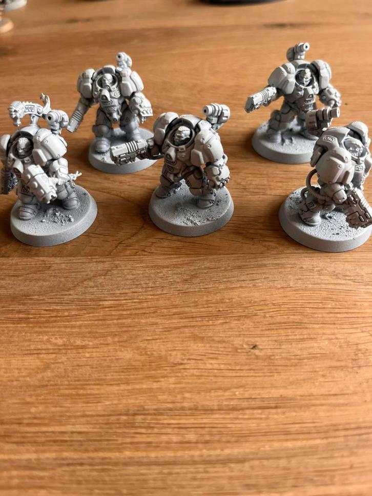 Warhammer 40k Leagues of Votann Hearthguard #2, Hobby en Vrije tijd, Wargaming, Zo goed als nieuw, Ophalen of Verzenden