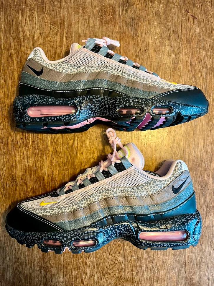 Nike Air Max 95 Size? Exclusive 20 For 20 US11,5 / EU45,5, Kleding | Heren, Schoenen, Nieuw, Sneakers of Gympen, Overige kleuren