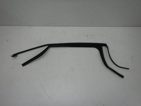 Mercedes-Benz A-Klasse W176 Portier Rubber Rechts-achter A17, Auto-onderdelen, Carrosserie en Plaatwerk, Mercedes-Benz, Gebruikt