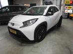 Toyota Aygo X 1.0 VVT-i MT Play, Stof, Gebruikt, 920 kg, 4 stoelen
