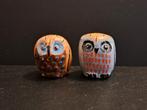 2 vrolijk beschilderde letterbak mini beeldjes uil uiltje, Ophalen of Verzenden, Gebruikt, Dier