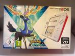 Nintendo 2DS - Pokémon X Editie - Zo goed als nieuw!, Spelcomputers en Games, Spelcomputers | Nintendo 2DS en 3DS, Met games, .
