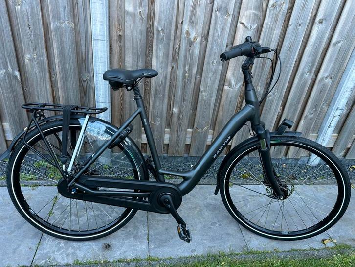 Batavus finez maat 57 cm, Fietsen en Brommers, Fietsen | Dames | Damesfietsen, Zo goed als nieuw, Batavus, Versnellingen, 56 cm of meer