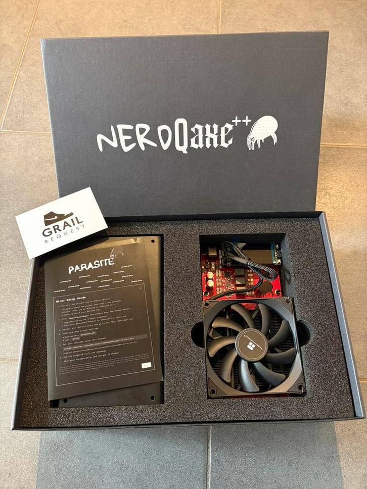 *ACTIE* Bitaxe Nerdqaxe++ solo bitcoin miner 4.8 TH/S, Computers en Software, Servers, Nieuw, Onbekend, 1 TB of meer, Ophalen of Verzenden