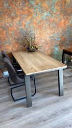 Zeer solide uitschuifbare tafel van XOON. 160 - 220 lang, 200 cm of meer, 50 tot 100 cm, Gebruikt, Rechthoekig