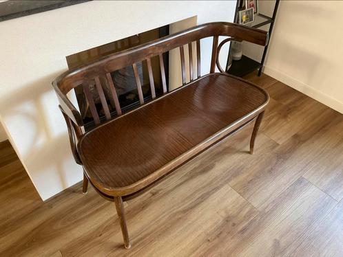 Vintage houten bankje, Thonet-stijl, Antiek en Kunst, Antiek | Meubels | Stoelen en Banken, Ophalen